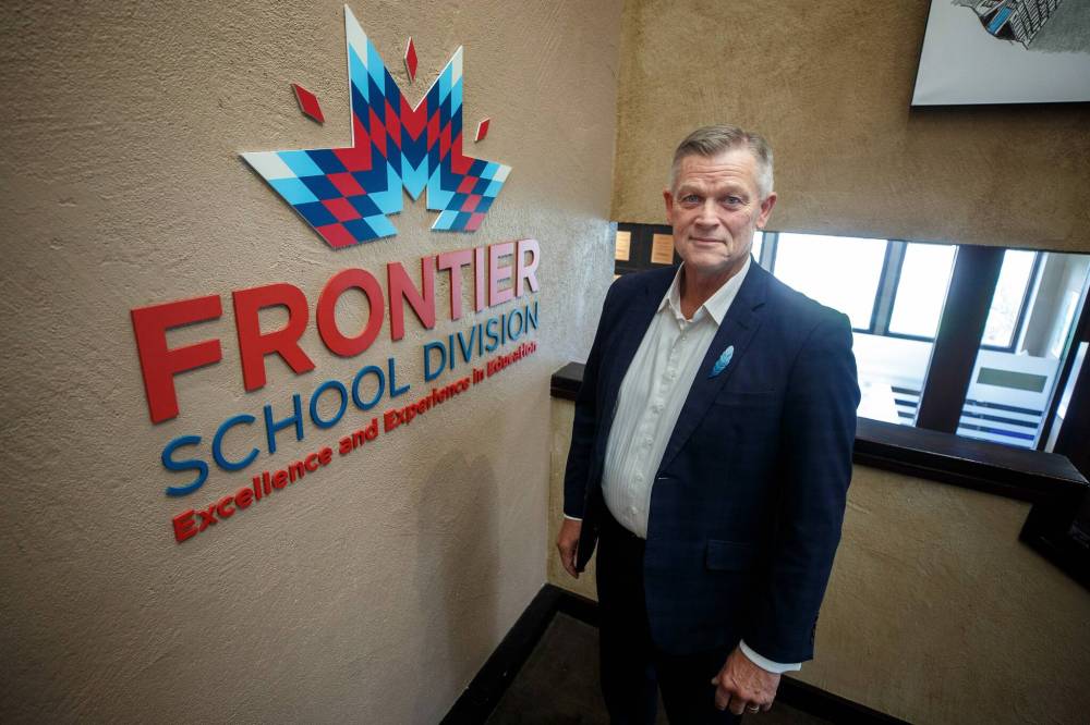 MIKE DEAL / WINNIPEG FREE PRESS FILES
Frontier School Division chief superintendent Reg Klassen: ‘delicate situation’