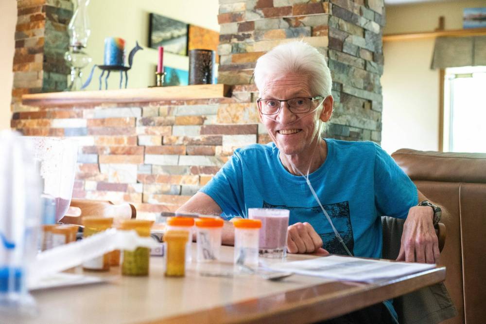MIKAELA MACKENZIE / WINNIPEG FREE PRESS
Rick Schmidt, 67, got the call in April to head to the University of Alberta Hospital for surgery to receive his new lung, which was necessary to deal with his idiopathic pulmonary fibrosis (IPF), an incurable disease.