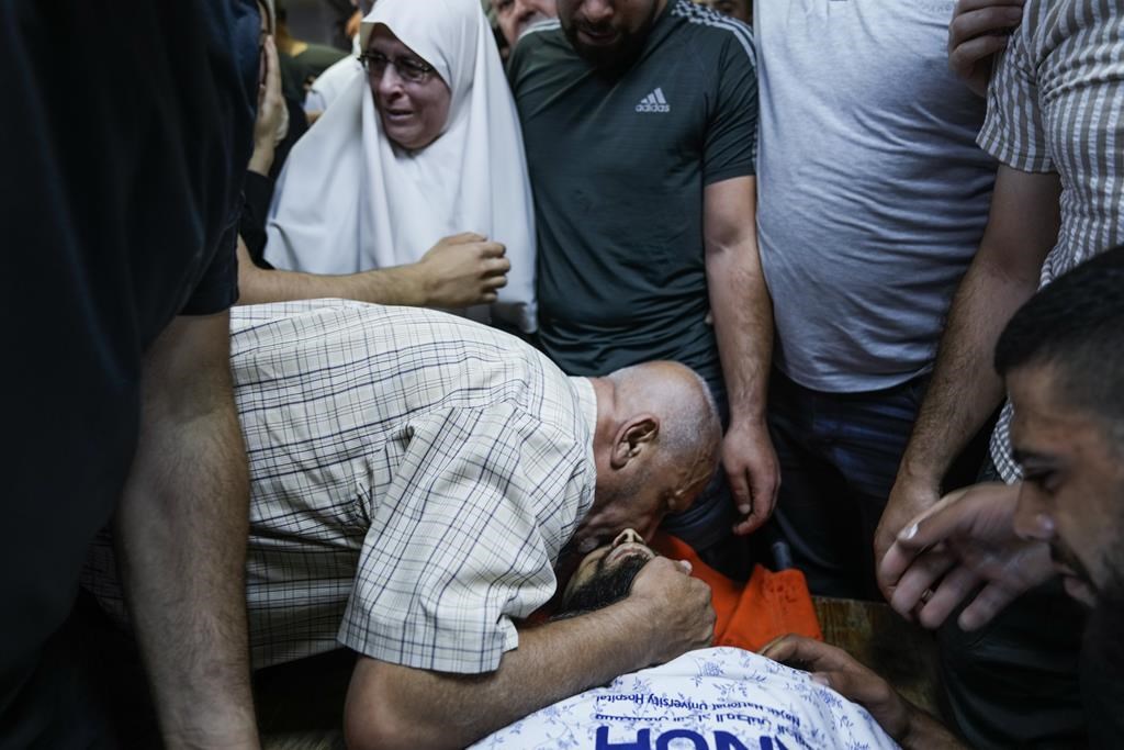 Palestinian man killed by Israeli troops during arrest raid in West ...