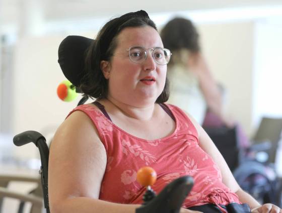 'This is really inhumane,' Pam Jojnowicz, a Actionmarguerite St. Boniface resident of four years, said Thursday. 'We can’t take it anymore.' (Ruth Bonneville / Winnipeg Free Press)