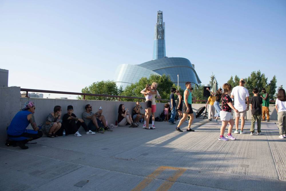 MIKE THIESSEN / WINNIPEG FREE PRESS
The dance sessions run from 6 to 8 p.m. every Wednesday until the fall.