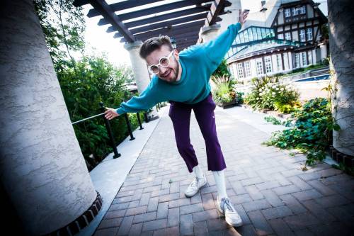 JOHN WOODS / WINNIPEG FREE PRESS
                                Kyle Briscoe, an opera and pop singer who has just released a new EP, is heading to McGill for a masters degree in voice later this month.