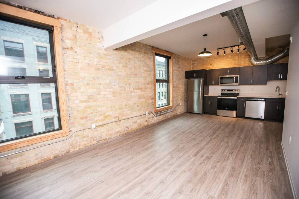 MIKAELA MACKENZIE / WINNIPEG FREE PRESS
                                A suites in the converted factory: ‘the layouts are all different.’