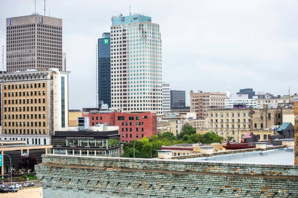 MIKAELA MACKENZIE / WINNIPEG FREE PRESS
                                View from the rooftop deck at the Paulin Street Lofts.