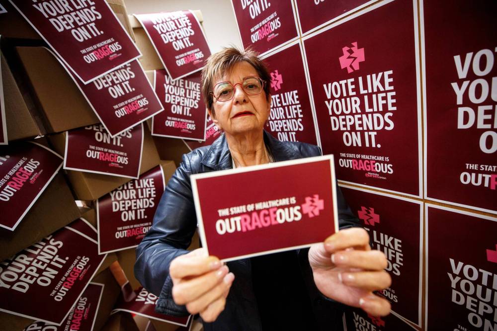 MIKE DEAL / WINNIPEG FREE PRESS FILES
Manitoba Nurses Union President Darlene Jackson said the HSC overtime figures aren’t surprising, but she said they raise questions about how effective the government’s incentives for nursing retention are.