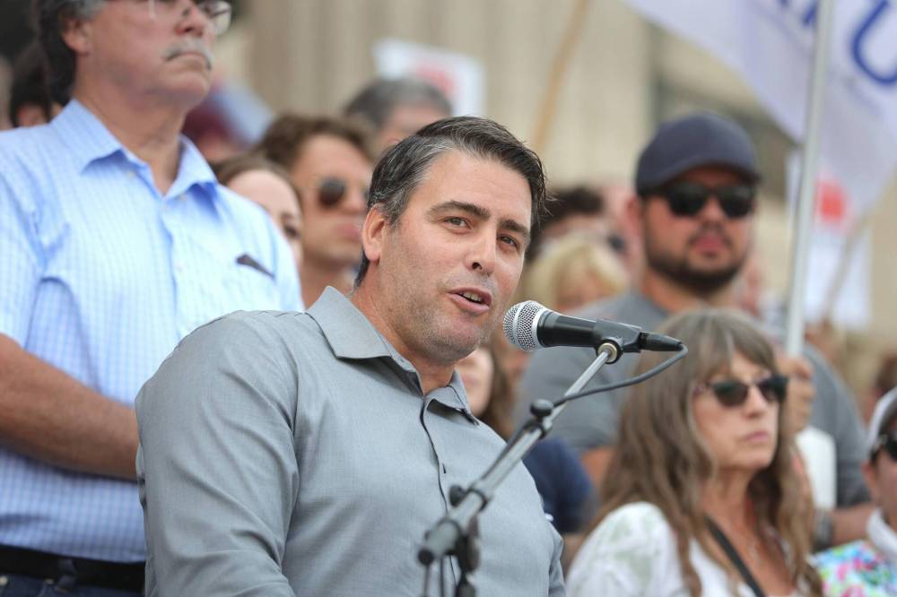 RUTH BONNEVILLE / WINNIPEG FREE PRESS FILES
“Our bargaining committee is recommending that members accept this agreement, but ultimately it is the members who will decide,” said MGEU President Kyle Ross.