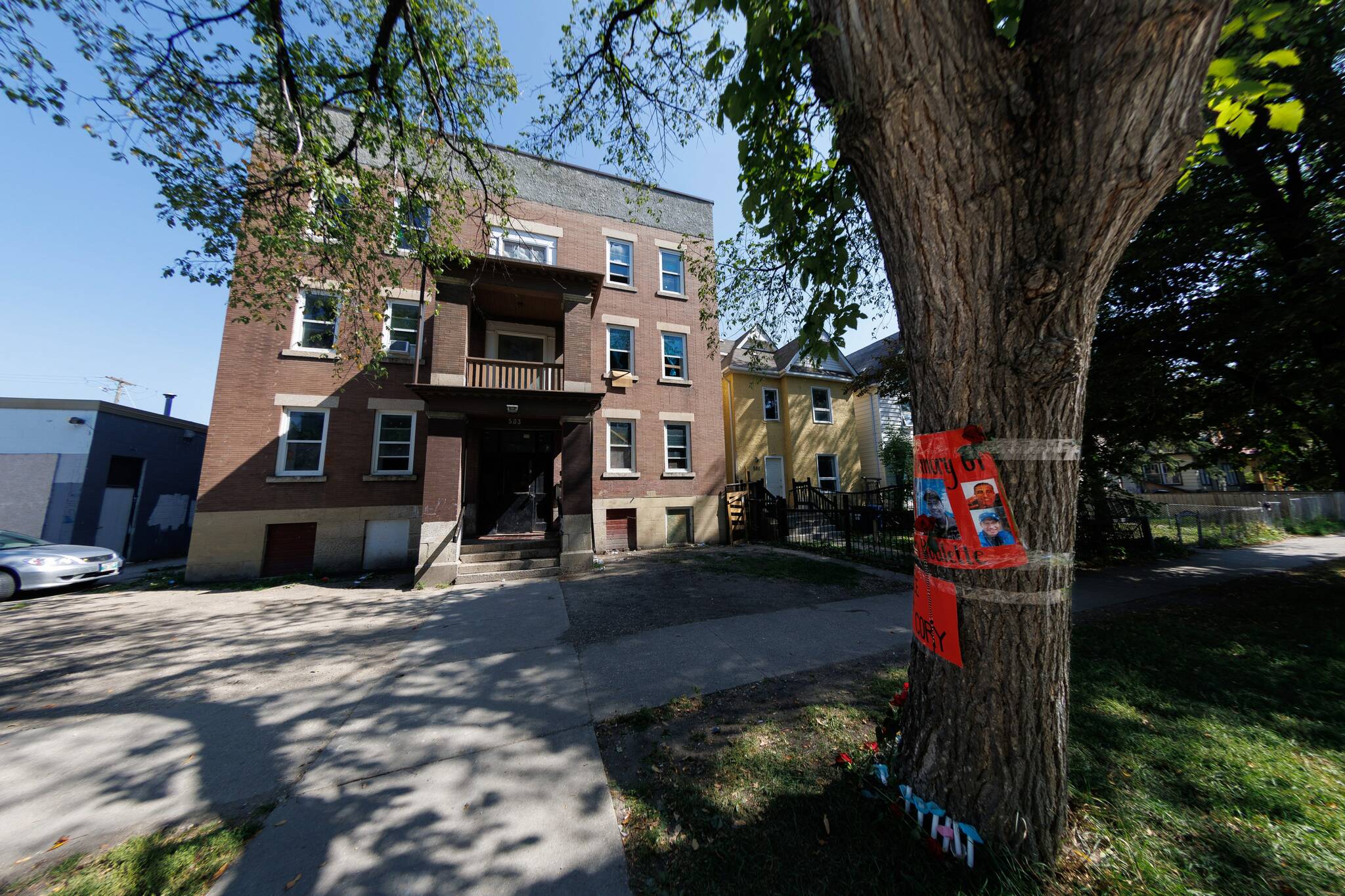 ●MURDER MANSIN History buffs still fascinated with the Redpath Mansion