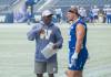Mike Thiessen / Winnipeg Free Press
                                Winnipeg Blue Bombers defensive co-ordinator Richie Hall speaks with linebacker Adam Bighill at practice Thursday. Hall, who has a long history with this weekend’s opponent, loves the atmosphere surrounding the Labour Day Classic.