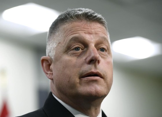 Vice-admiral Haydn Edmundson, the former head of the military's human resources, (Justin Tang / The Canadian Press files)