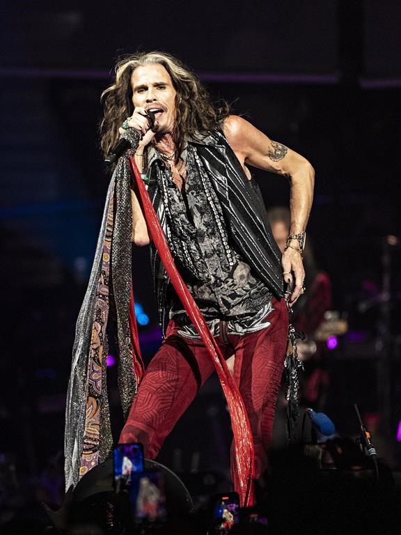 Sweet emotion in Philadelphia as Aerosmith starts its farewell tour, and  fans dream on  Winnipeg Free Press
