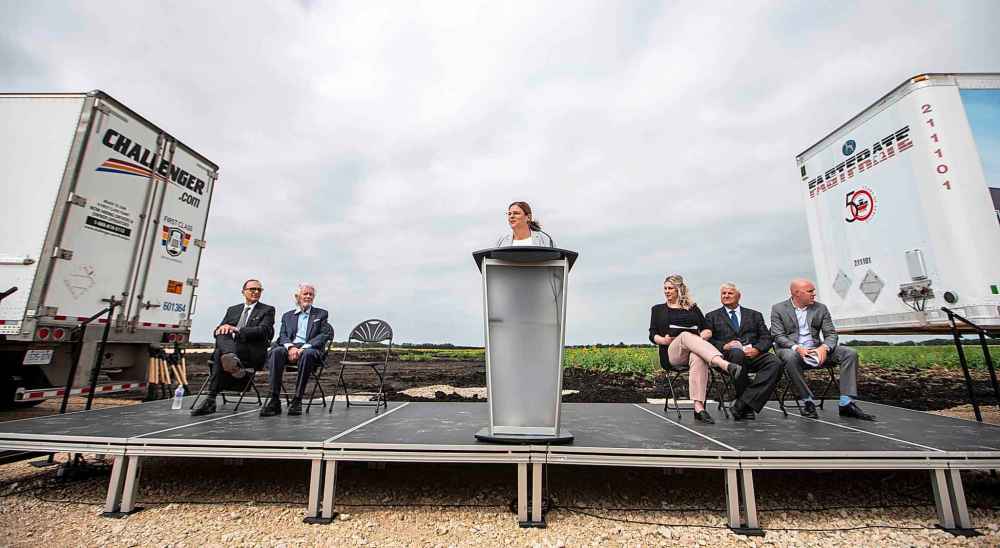 MIKAELA MACKENZIE / WINNIPEG FREE PRESS FILESThe Stefanson government announced a staggering $726.2-million worth of goodies in July, including new schools, business subsidies, more money for health-care workers, and increased hospital funding.