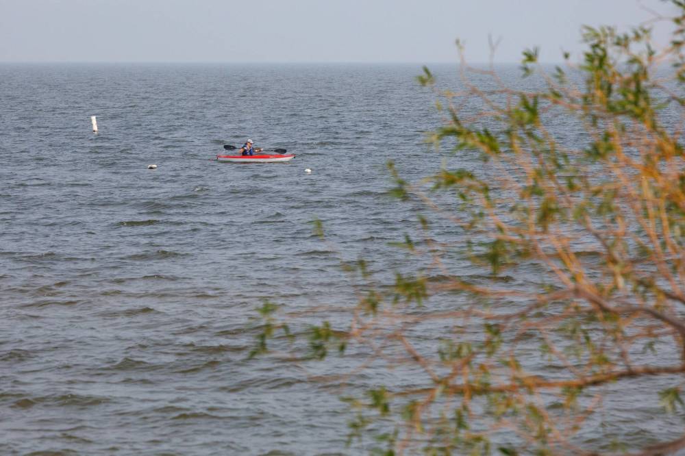 MIKE DEAL / WINNIPEG FREE PRESS Files
Problems facing Lake Winnipeg are also evident in lakes across the Atlantic. There’s much knowledge to be shared between scientists here and in east and central Africa.