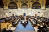 Manitobans now have a ballot box choice: the Tories’ promise of tax cuts versus the NDP’s pledge to fix health care says columnist Tom Brodbeck. (Mike Deal / Winnipeg Free Press files)