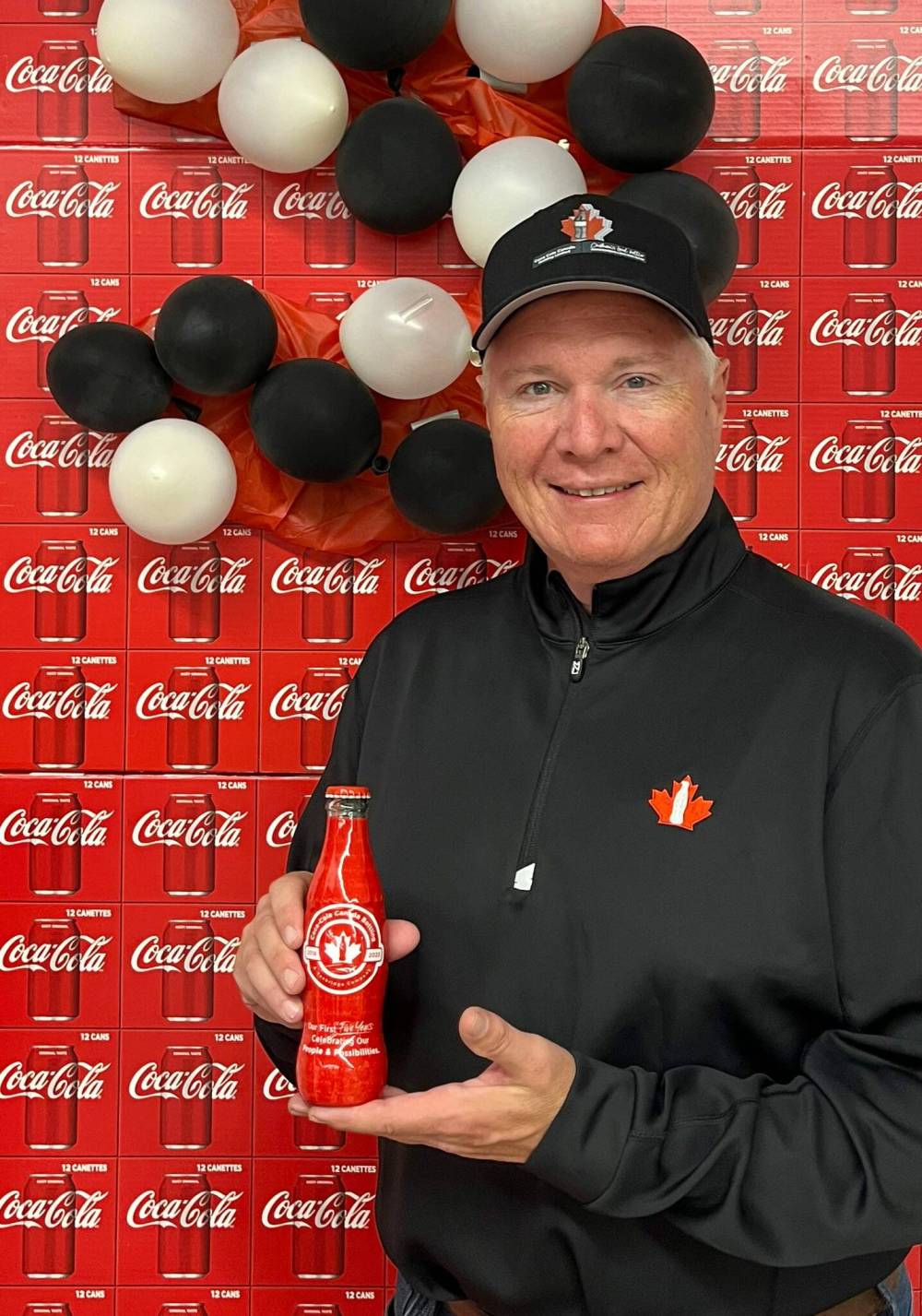 GABRIELLE PICHE / WINNIPEG FREE PRESS
Todd Parsons, Coca-Cola Canada Bottling’s CEO, visited the company’s Inkster Boulevard distribution centre on Monday.