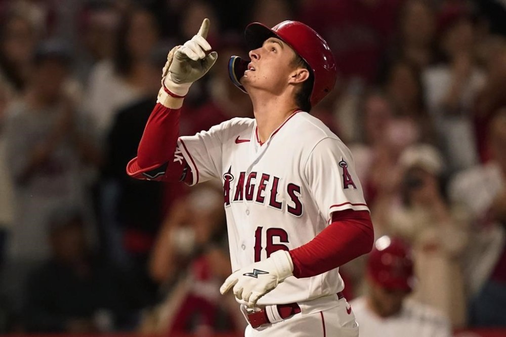 Los Angeles Angels' Mickey Moniak celebrates his two-run home run against the Oakland Athletics during the fifth inning of a baseball game Friday, Sept. 29, 2023, in Anaheim, Calif. (AP Photo/Ryan Sun)