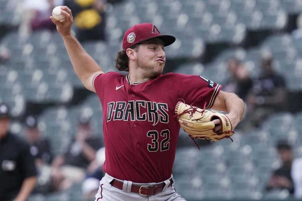 Arizona Diamondbacks starting pitcher Brandon Pfaadt throws against the Chicago White Sox during the first inning of a baseball game in Chicago, Wednesday, Sept. 27, 2023. (AP Photo/Nam Y. Huh)