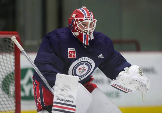 During his time with the Vegas Golden Knights, Laurent Brossoit proved to himself that he can perform at a high level. (RUTH BONNEVILLE / WINNIPEG FREE PRESS FILES)