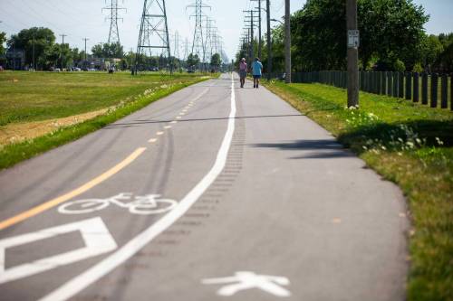 MIKAELA MACKENZIE / FREE PRESS FILES
                                The speed limit would apply to bikes, e-bikes, scooters and other devices, according to the motion, which states &ldquo;many&rdquo; Winnipeggers are afraid to use pathways because they fear being in a collision.
