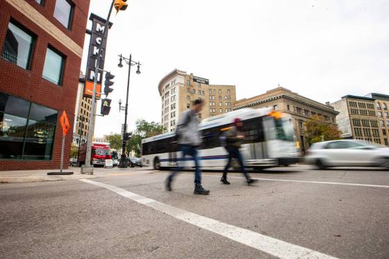 Some community patrols from high-crime neighbourhoods have been reassigned to  downtown as violence escalates in the city’s core. (Mikaela MacKenzie / Winnipeg Free Press)