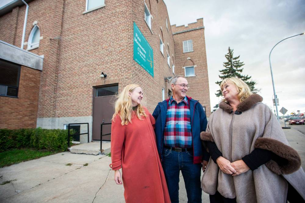 MIKAELA MACKENZIE / WINNIPEG FREE PRESS
From left: Playwrights Sarah Ens, Waldemar Ens and Monica Reis wrote one-act plays centred on the 1923 Russlaender Mennonite migration.