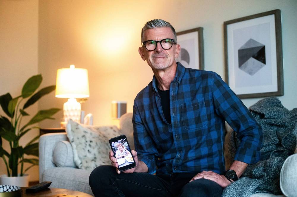 MIKAELA MACKENZIE / WINNIPEG FREE PRESS
Alan Gorlick, whose elderly mother was treated in the hallways at Grace Hospital for a week as she waited for a geriatric bed says “It makes me sad.”