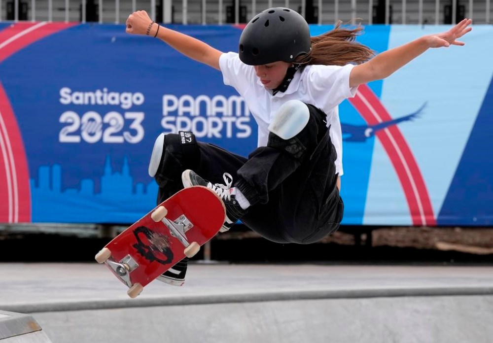 Canada's 13-year-old skateboarder Fay De Fazio Ebert trains at the Pan American Games Santiago on Chile on Thursday Oct. 19, 2023. THE CANADIAN PRESS/Frank Gunn
