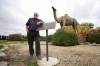 RUTH BONNEVILLE / WINNIPEG FREE PRESS
                                Former Glenboro mayor Earl Malyon with the village's mascot, Sara the Camel, in 1978. Standing 17 feet tall and weighing more than 2,000 pounds, Sara was designed by sculptor George Barone.