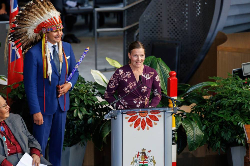 <p>MIKE DEAL / WINNIPEG FREE PRESS files</p>
                                <p>Schmidt takes the oath of office, becoming Minister of Environment and Climate Change, and minister responsible for Efficiency Manitoba.</p>