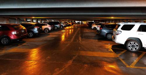 MIKE DEAL / WINNIPEG FREE PRESS
                                The Tecumseh parkade at 36 Tecumseh Street. For a story on parkade safety at the Health Sciences Centre. See Tyler Searle story 231102 - Thursday, November 02, 2023.