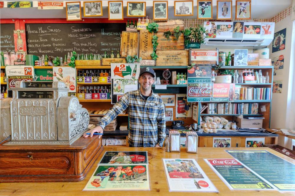 MIKE DEAL / WINNIPEG FREE PRESS
Harrison Steek, owner of Myer’s Delicatessen (1842 Grant Ave) which is celebrating its 65th anniversary.