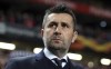 FILE - Dinamo Zagreb coach Nenad Bjelica prior to the Europa League soccer match between Benfica and Dinamo Zagreb in Lisbon, Thursday, March 14, 2019. German Bundesliga soccer team 1. FC Union Berlin has appointed Croatian coach Nenad Bjelica as the successor to Urs Fischer in a bid to improve the team’s fortunes and leave the Bundesliga’s relegation zone. Union announced Bjelica’s signing on Sunday without giving details of his contract. (AP Photo/Armando Franca, File)