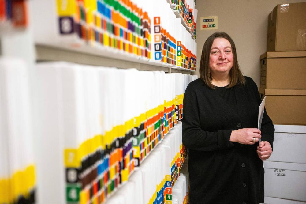 MIKAELA MACKENZIE / WINNIPEG FREE PRESS
‘We are continuously turning people away or asking people to call back next week. So one way we’ve tried to grow the access to ID is to partner with community organizations,’ says Jenn Bogoch, manager of SEED’s Access to Benefits program.