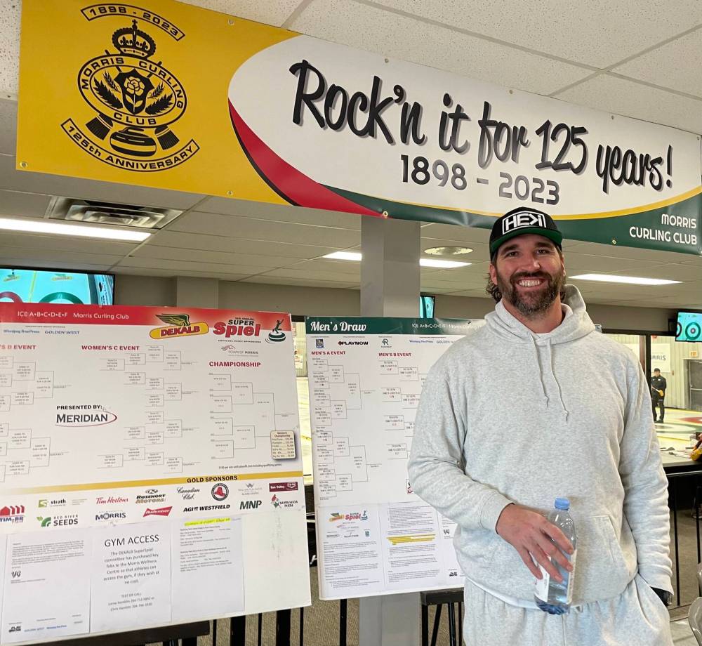 Taylor Allen / Winnipeg Free Press
Jared Allen spent 12 seasons tracking down quarterbacks in the NFL. Now he keeps himself active with competitive curling.