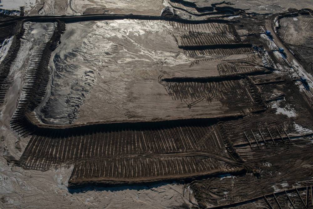 AMBER BRACKEN FOR THE NARWHAL 
                                A tailings pond at a Suncor open-pit oilsands mine.