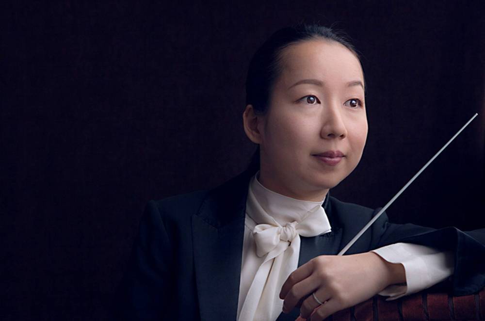 Felix Broede photo
Award-winning maestra Nodoka Okisawa, newly appointed chief conductor of the City of Kyoto Symphony Orchestra.
