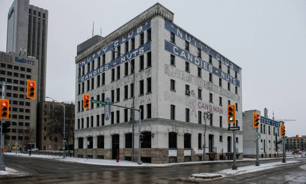 JOHN WOODS / WINNIPEG FREE PRESS
Scott-Bathgate Nutty Club building in Winnipeg's East Exchange.