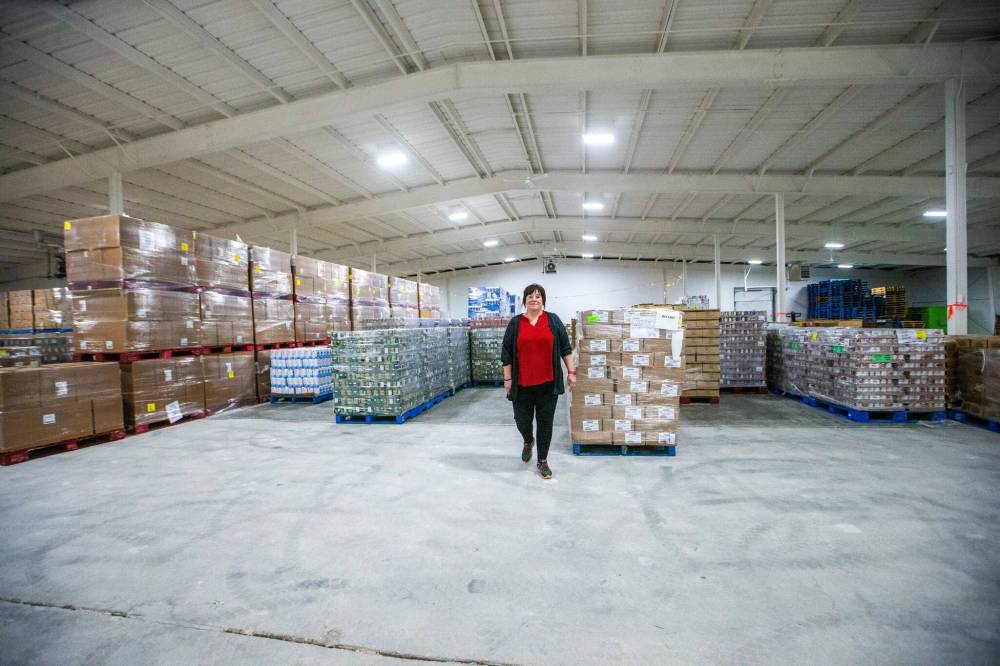MIKAELA MACKENZIE / WINNIPEG FREE PRESS files
Shawna Bell, executive director, at the Christmas Cheer Board