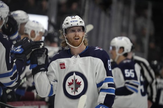 Kyle Connor is expected to make his return to the roster in the next few weeks after injury put him out for more than a month. (David Zalubowski / The Canadian Press files)