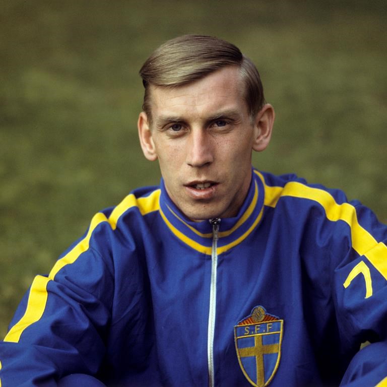 Swedish football player Bo Larsson looks on during a meeting of the Swedish national soccer team, Feb. 1970, Sweden. Swedish soccer great Bo Larsson has died at the age of 79. He played 70 times for his country and at the World Cups in 1970, 1974 and 1978. The Swedish soccer federation has announced the death of Larsson on Tuesday, Dec. 19, 2023. (Jan Collsiöö/TT News Agency via AP)