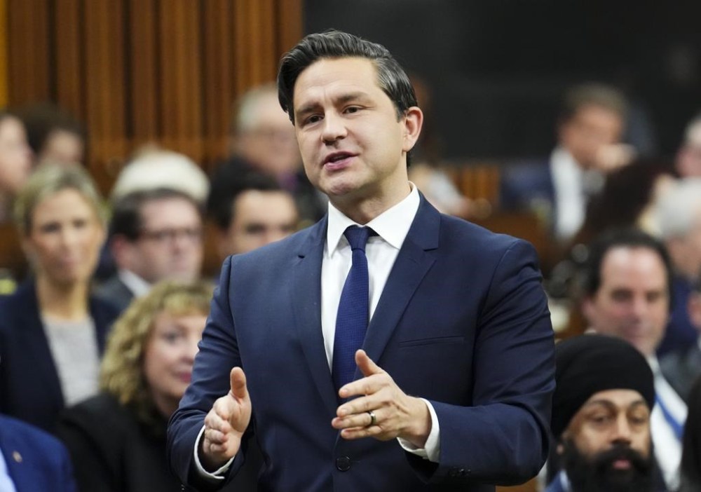 Conservative Leader Pierre Poilievre's decision to carry the anti-LGBTTQ+ parental rights banner into the next federal election could fracture his ability to balance the interests of moderate conservatives and right-wing social conservatives. (Sean Kilpatrick / The Canadian Press files)