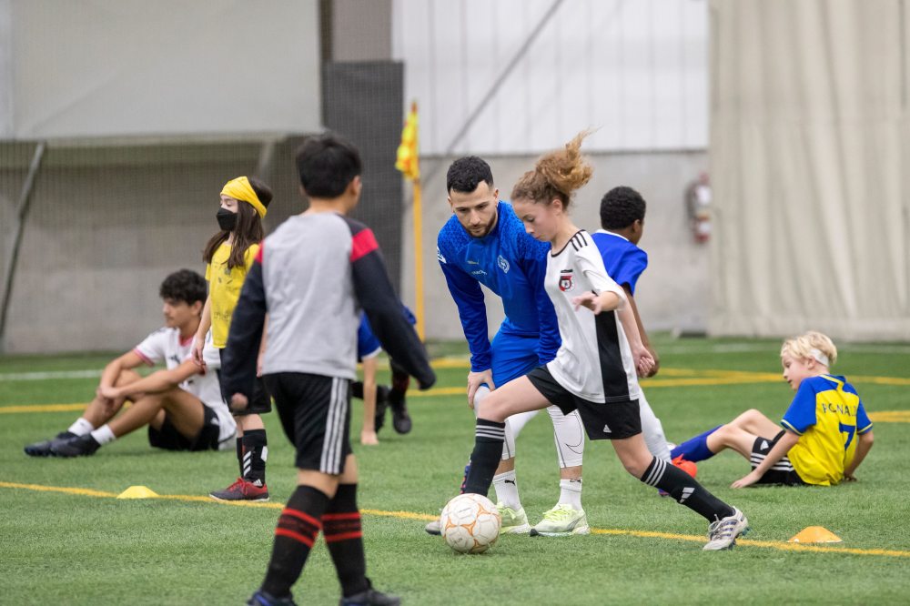 BROOK JONES / WINIPEG FREE PRESS 
 Marco and Melissa Bustos have held youth camps in Winnipeg for several years now.