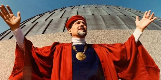 (SUPPLIED) University of Manitoba professor Martin Clutton-Brock, seen here portraying the astronomer Copernicus, died in July at the age of 90.