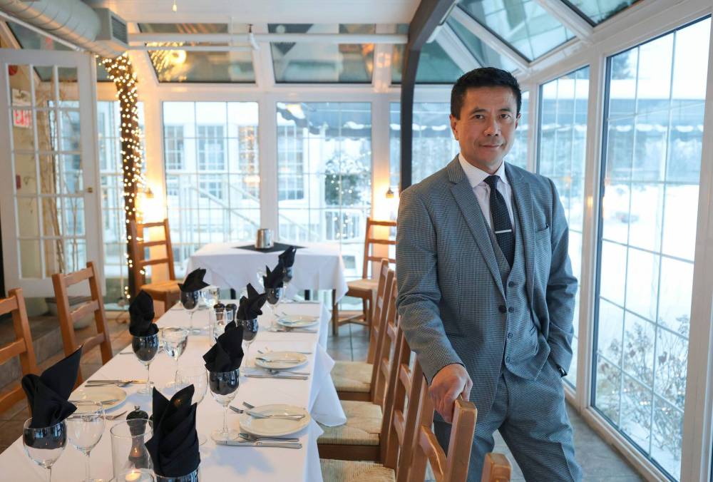 Ray Louie, general manager of The Gates on Roblin, has noticed an upward trend of cancellations over the past year, one that hit a pinnacle in December. (Ruth Bonneville / Winnipeg Free Press)