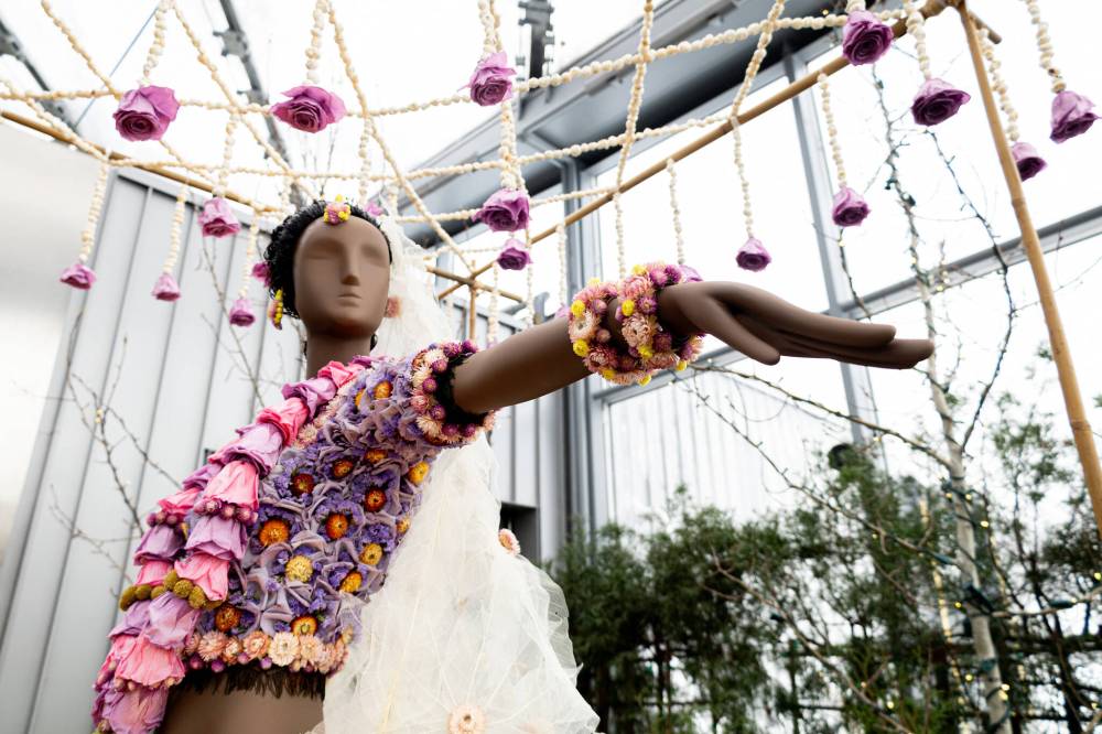 Created by Beyond Flowers, this homage to the Indian bride makes her grand entrance accompanied by a phoolon ki chadar, a floral canopy signifying the fragility and beauty of life, as well as the welcoming of prosperity and happiness into the newlyweds‘ lives. (Supplied)