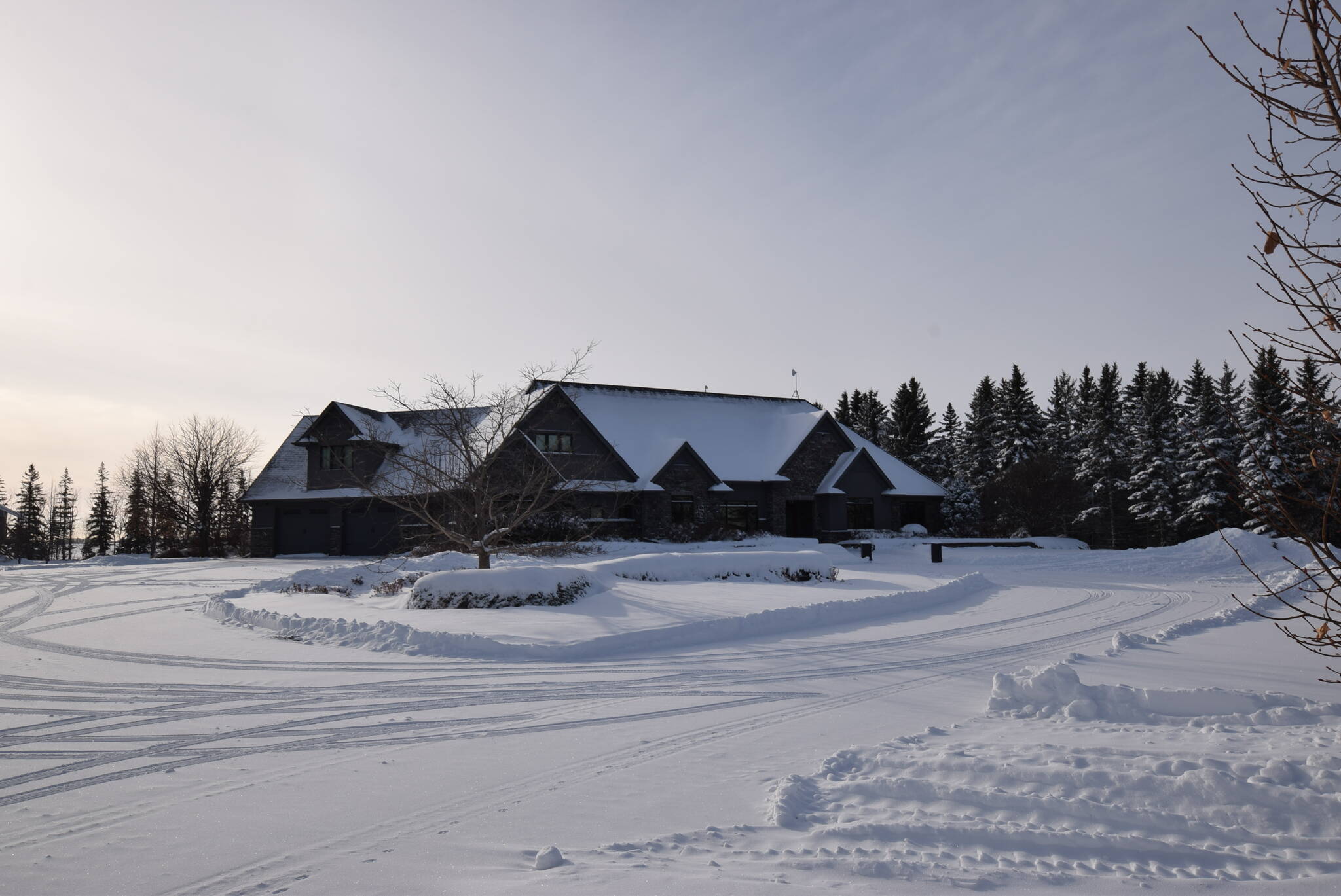 Everything and more in Île des Chênes Winnipeg Free Press