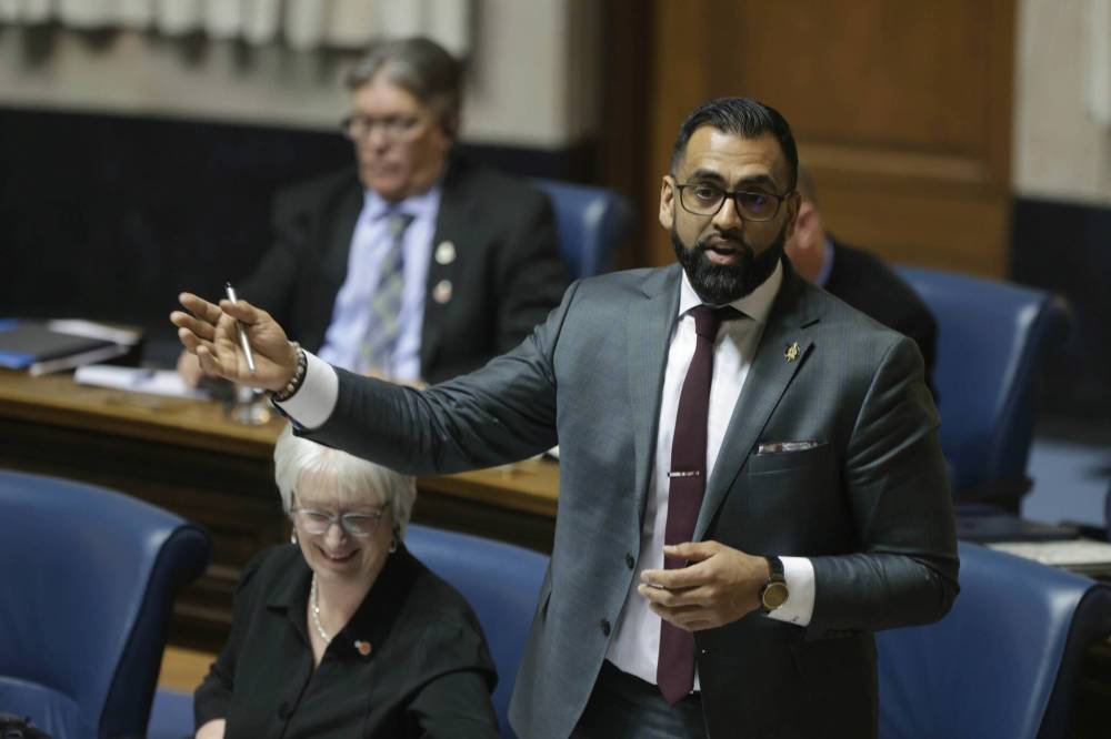 RUTH BONNEVILLE / WINNIPEG FREE PRESS FILES
Disclosure statements by members of the Legislative Assembly of Manitoba, made available to the public online for the first time Friday, reveal Fort Whyte MLA Obby Khan is named in a civil lawsuit.
