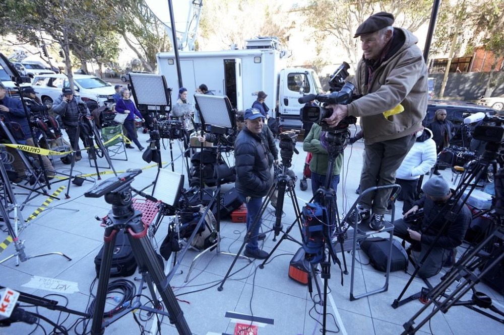 Media set up in front of a federal courthouse Thursday, Jan. 11, 2024, in Los Angeles. President Joe Biden's son, will head back to court Thursday for arraignment in Los Angeles on federal tax charges filed after the collapse of a plea deal that could have spared him the spectacle of a criminal trial during the 2024 campaign. (AP Photo/Damian Dovarganes)