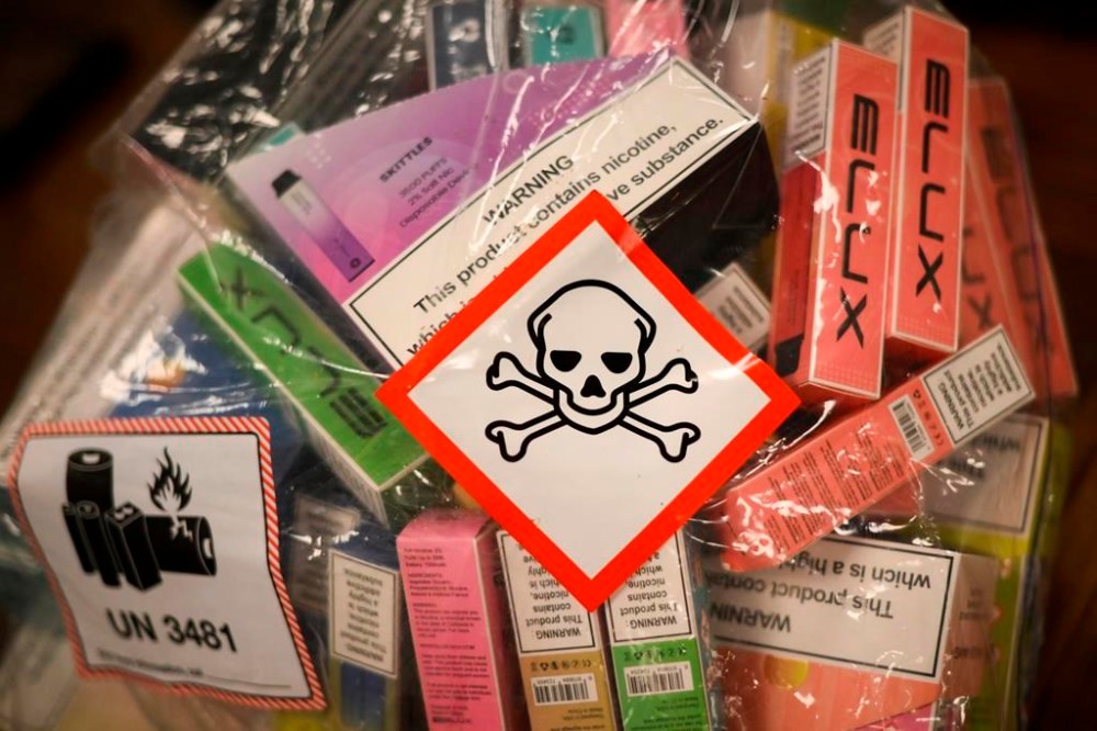 The UK will ban disposable vapes and curb candy-flavored e-cigarettes that  attract children under 18  Winnipeg Free Press