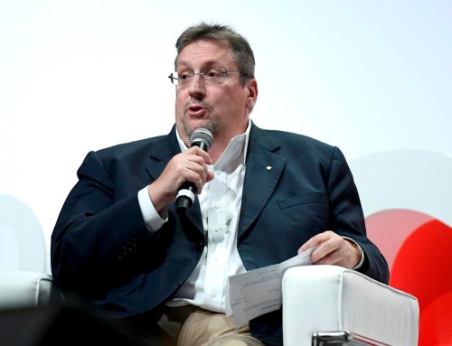OpenText Corp. says it earned US$37.7 million in its second quarter, down 85 per cent from US$258.5 million during the same quarter last year. CEO Mark Barrenechea speaks in Ottawa on Wednesday, May 29, 2019. THE CANADIAN PRESS/Justin Tang
