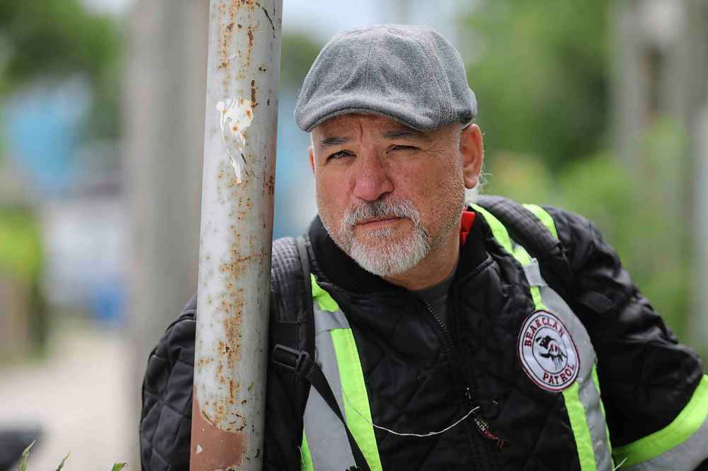 RUTH BONNEVILLE / WINNIPEG FREE PRESS FILES
'By people going in there and taking them, that’s just taking from the community,' says executive director Kevin Walker.
